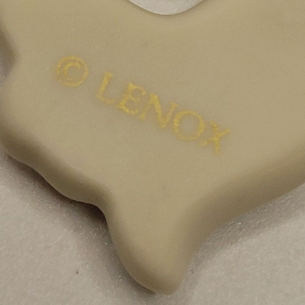▪︎Lenox Angel Pin - Picture 4 of 6